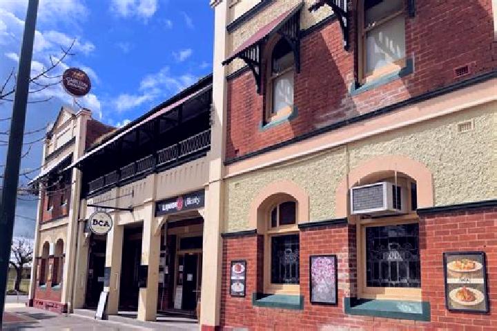 Lillian, 22 — Escort in Henty, Australia