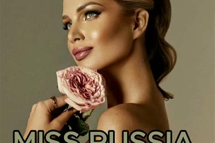 Lillian, 22 — Escort in Novogurovskiy, Russia