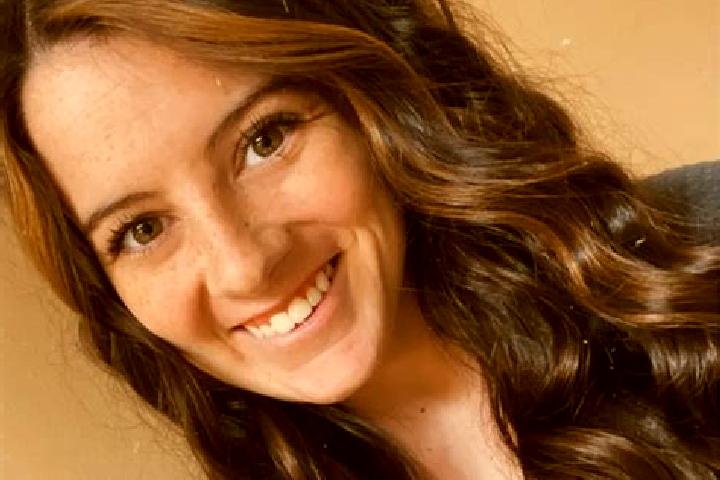 Lillian, 22 — Escort in Owensville, United States