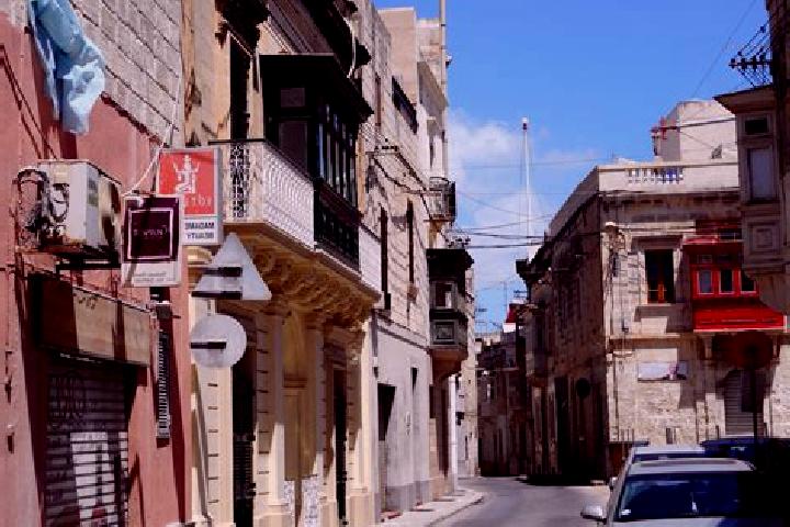 Lillian, 22 — Escort in Qormi, Malta