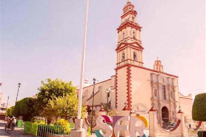 Lillian, 22 — Escort in Santa Cruz del Rincon, Mexico
