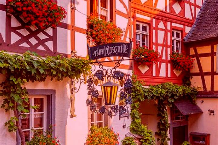 Lillian, 22 — Escort in Schwerbach, Germany