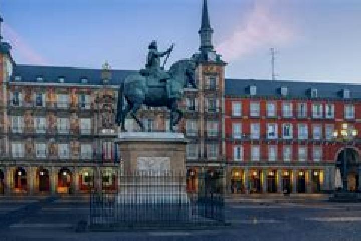 Lillian, 22 — Escort in Villaconejos, Spain
