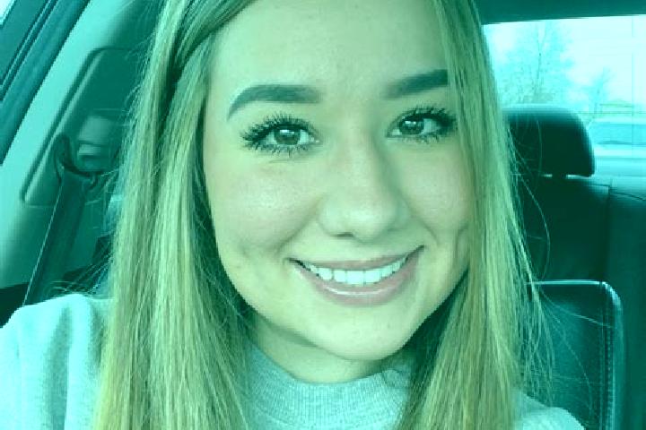 Lillian, 22 — Escort in Zeigler, United States
