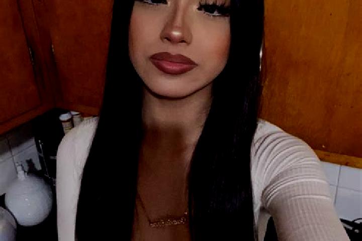 Lillian, 23, a black brown-eyed latina companion based in Pennington Gap. Offering Domination, Girlfriend Experience, Dinner Date, A-Level, Travel Companion....