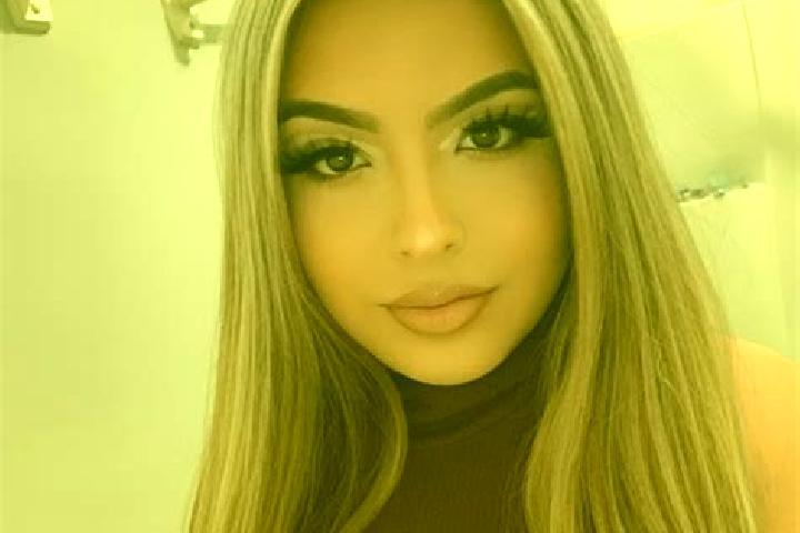 Lillian, 23, a blonde brown-eyed latina companion based in Rocchacc. Offering GFE, CIM, Couples, Massage. Available for incall and outcall, overnight booking...
