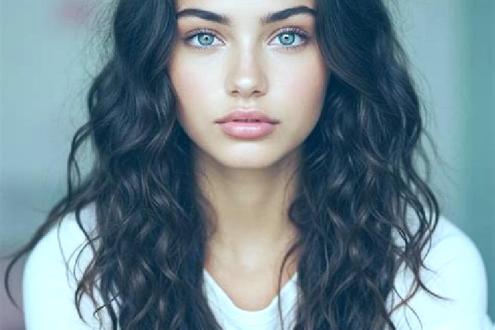 Lillian, 23, a brunette grey-eyed mediterranean companion based in Watulumbung. Offering Travel Companion, Roleplay, Dinner Date, Party Girl. Available for i...