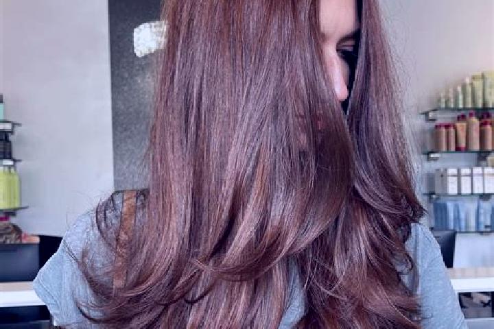 Lillian, 23, a chestnut brown-eyed middle eastern companion based in Schweighofen. Offering Girlfriend Experience, Erotic Massage, Massage. Available for inc...