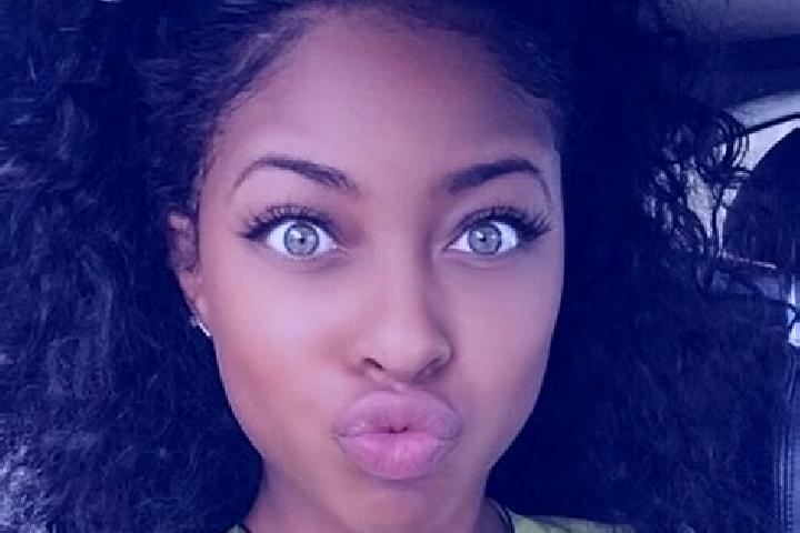 Lillian, 23, a dark blonde green-eyed ebony companion based in Yontukyazi. Offering Dinner Date, Erotic Massage, Massage, OWO. Available for incall and outca...