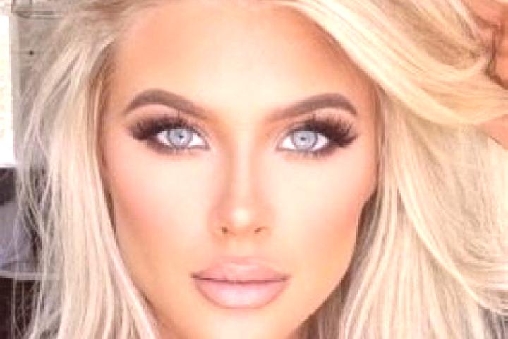 Lillian, 23, a platinum blonde hazel-eyed slavic companion based in Ii. Offering Massage, Striptease, Tantra. Available for incall and outcall, overnight boo...