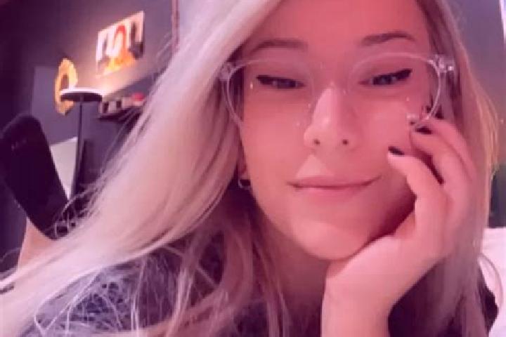 Lillian, 23, a red hazel-eyed asian companion based in Sankt Georgen am Ybbsfelde. Offering Striptease, Deep French Kissing, Overnight, Tantra. Available for...