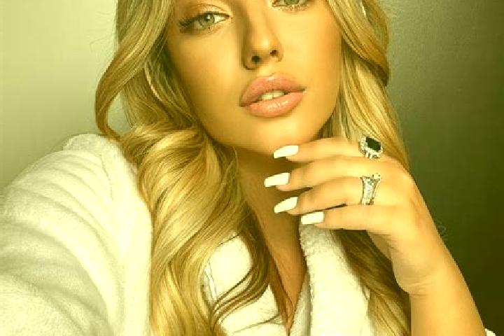 Lillian, 23 — Escort in Fridolfing, Germany