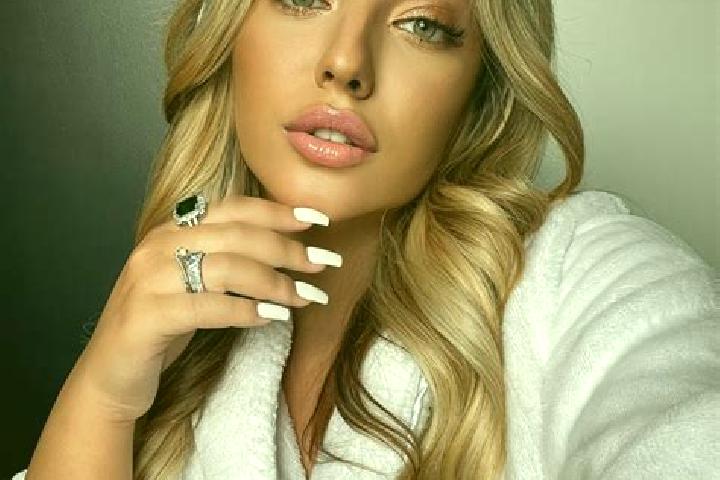 Lillian, 23 — Escort in Golcowa, Poland