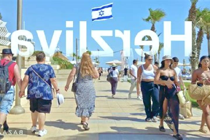 Lillian, 23 — Escort in Herzliya Pituah, Israel