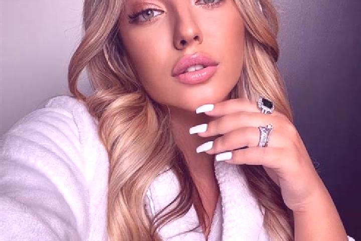 Lillian, 23 — Escort in Lepreau, Canada