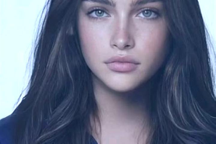 Lillian, 24, a brunette blue-eyed middle eastern companion based in Gavrio. Offering Tantra, Massage, Fetish, Girlfriend Experience. Available for incall and...