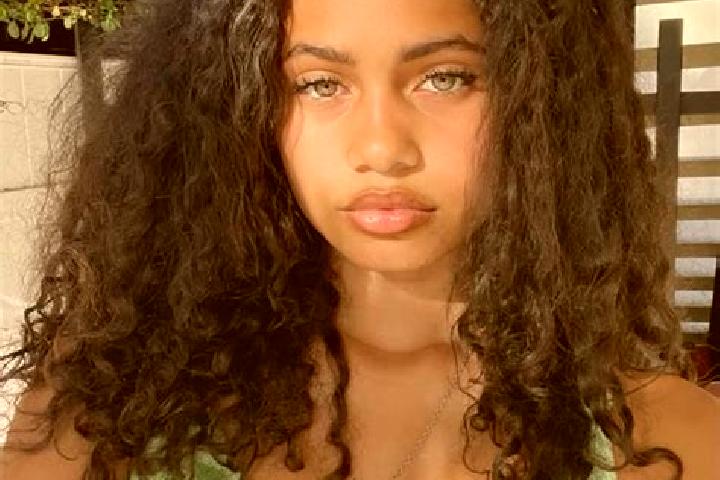 Lillian, 24, a chestnut green-eyed mixed companion based in Batubasong Lauk. Offering BDSM, Roleplay, Party Girl, OWO, Fetish. Available for incall and outca...