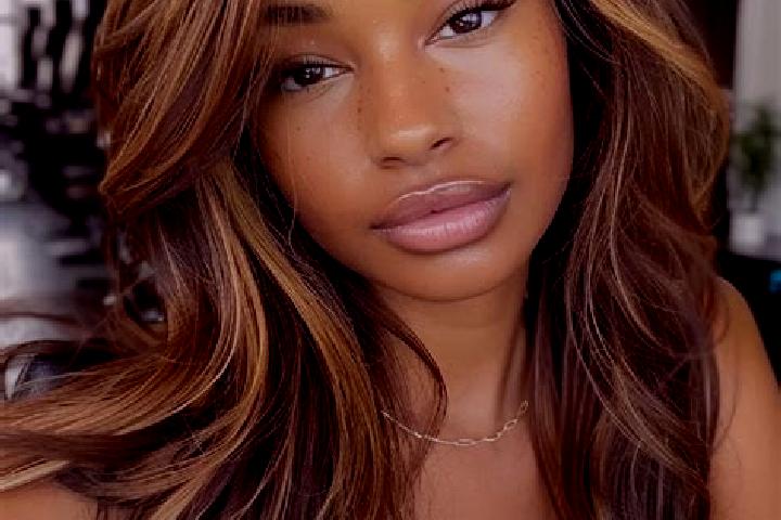 Lillian, 24, a dark blonde green-eyed mixed companion based in Jawand. Offering Dinner Date, Erotic Massage, OWO. Available for incall and outcall, overnight...