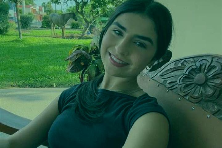 Lillian, 24 — Escort in Alhuey, Mexico
