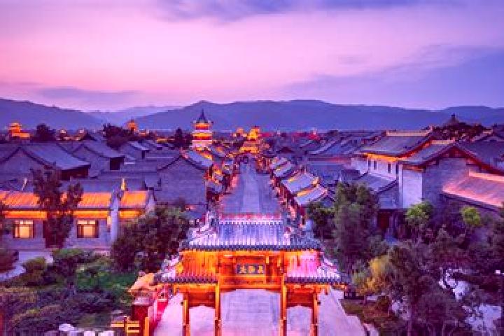 Lillian, 24 — Escort in Beiwenquan, China