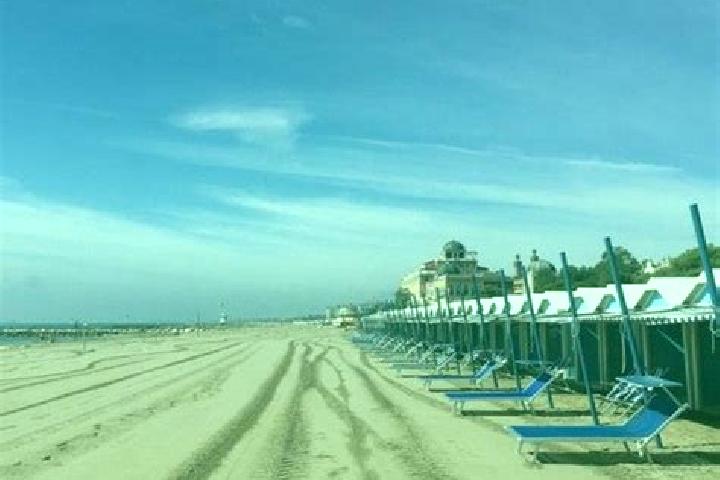Lillian, 24 — Escort in Lido di Jesolo, Italy