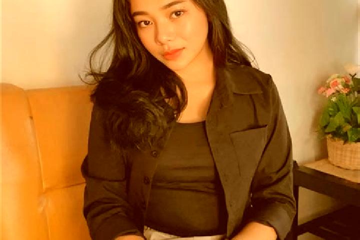 Lillian, 24 — Escort in Loakulu, Indonesia