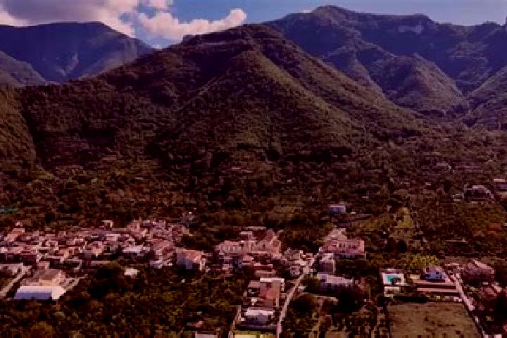 Lillian, 24 — Escort in Sant Egidio del Monte Albino, Italy