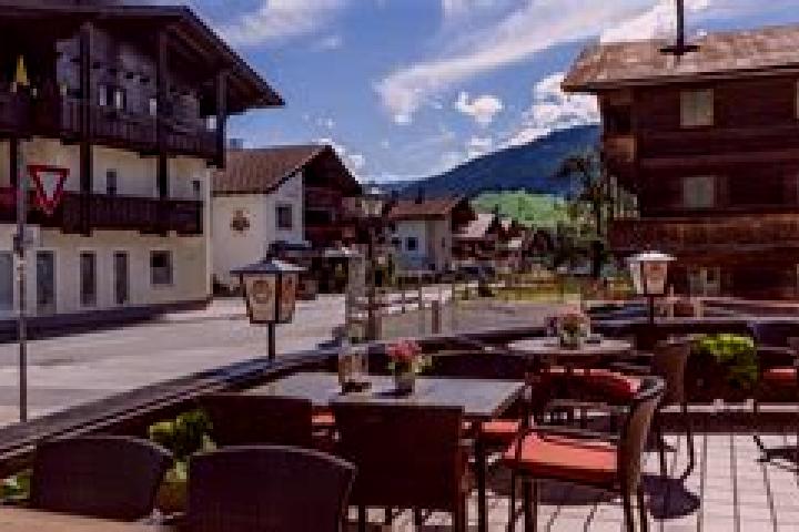 Lillian, 24 — Escort in Westendorf, Germany