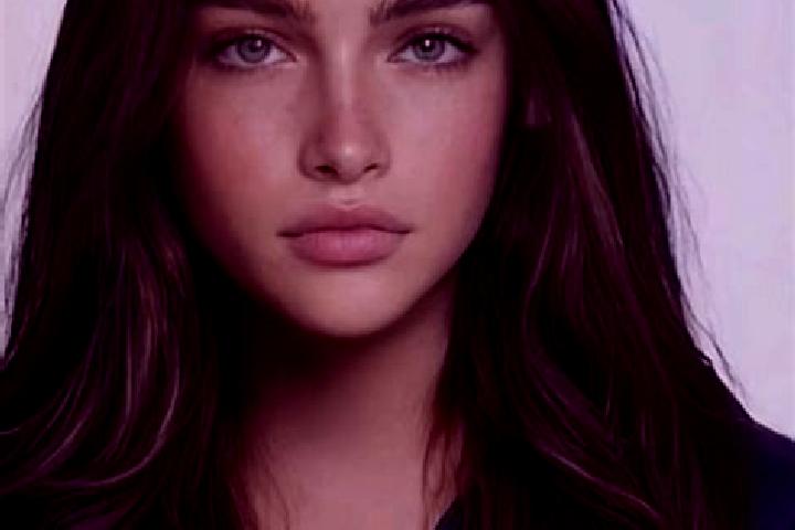 Lillian, 25, a brunette blue-eyed european companion based in Prosika. Offering Massage, Dinner Date, Prostate Massage, Fetish, Couples. Available for incall...