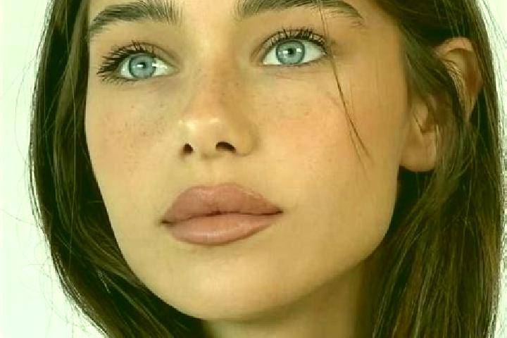 Lillian, 25, a brunette brown-eyed slavic companion based in Mungo. Offering A-Level, CIM, Travel Companion, Couples. Available for incall and outcall, overn...