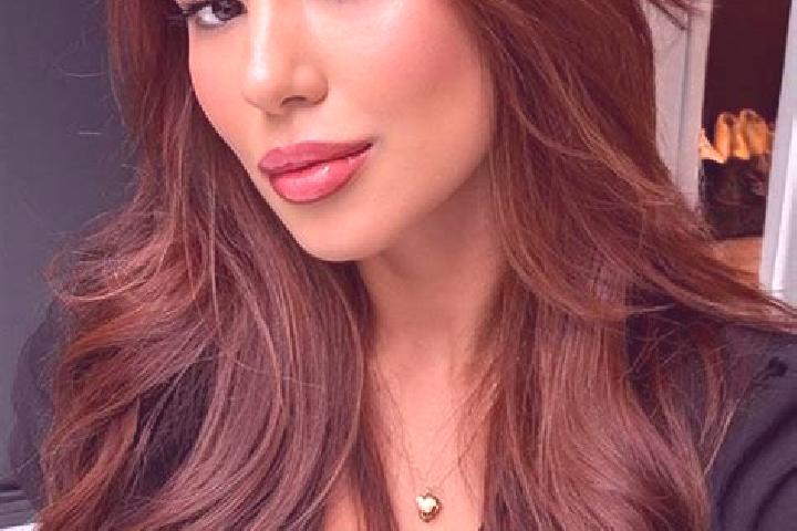 Lillian, 25, a chestnut dark-eyed latina companion based in Bintulu. Offering Deep French Kissing, Striptease, Duos, Massage, A-Level. Available for incall a...
