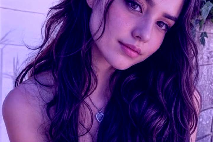 Lillian, 25, a chestnut hazel-eyed slavic companion based in Walding. Offering CIM, Prostate Massage, Girlfriend Experience, A-Level, Overnight. Available fo...