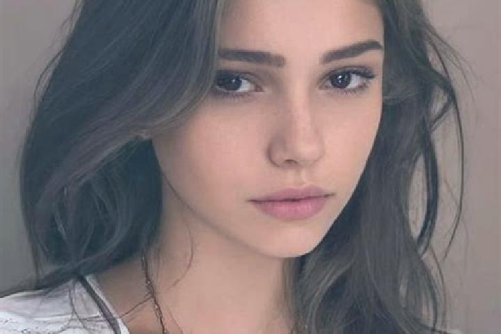 Lillian, 25, a dark blonde grey-eyed slavic companion based in Figueruelas. Offering Domination, Overnight, Prostate Massage, 69, CIM. Available for incall a...