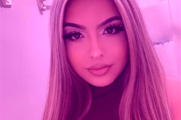 Lillian, 25, a red blue-eyed mixed companion based in Zabljak. Offering Domination, GFE, BDSM. Available for incall and outcall, overnight bookings available.