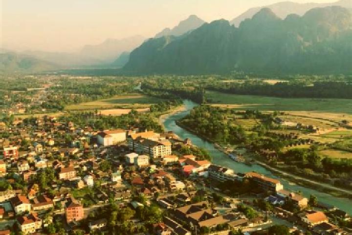 Lillian, 25 — Escort in Pakkading, Laos