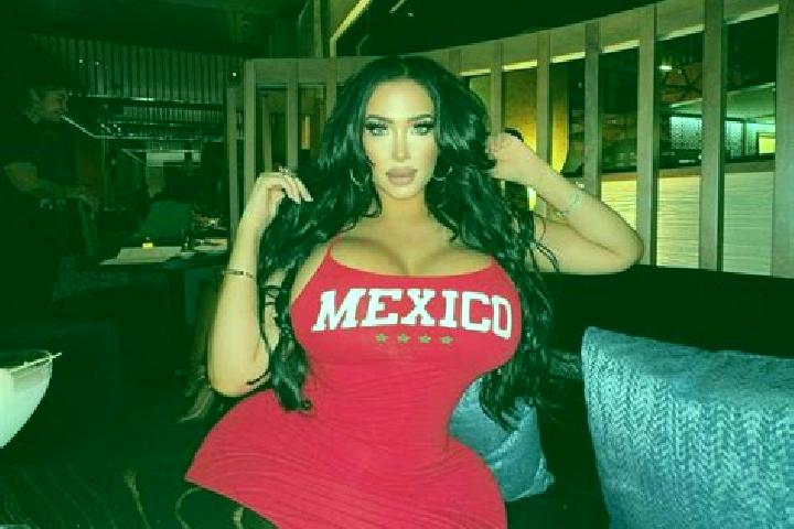 Lillian, 25 — Escort in Poblado Francisco Santana Peralta, Mexico