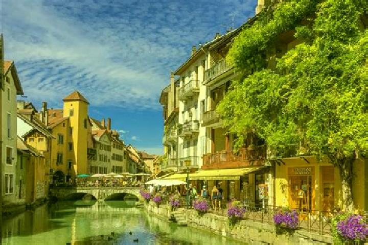 Lillian, 25 — Escort in Rochefort, France