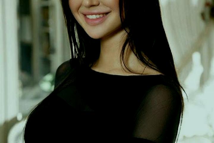 Lillian, 26, a brunette dark-eyed slavic companion based in Bouwel. Offering OWO, GFE, Dinner Date. Available for incall and outcall, day and evening dates.