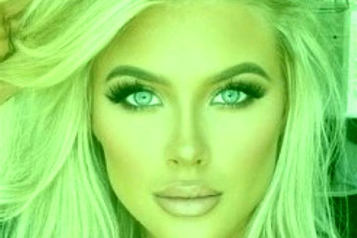 Lillian, 26, a platinum blonde grey-eyed mixed companion based in Algeciras. Offering BDSM, Tantra, GFE. Available for incall and outcall, day and evening da...