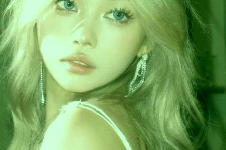 Lillian, 26, a platinum blonde hazel-eyed asian companion based in Lukrejo. Offering Prostate Massage, OWO, Party Girl. Available for incall and outcall, ove...