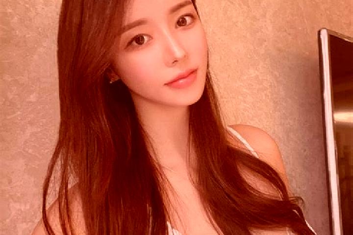 Lillian, 26 — Escort in Baishuijiang, China