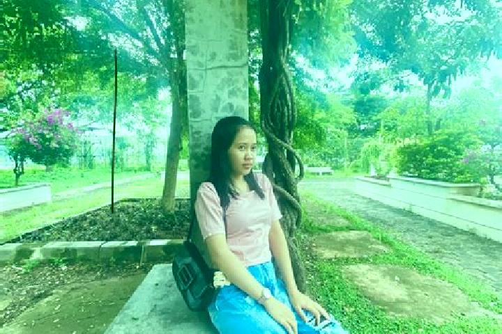 Lillian, 26 — Escort in Karanggeneng, Indonesia