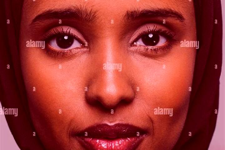 Lillian, 27, a auburn brown-eyed middle eastern companion based in Afanasiyivka. Offering Couples, Girlfriend Experience, Massage. Available for incall and o...