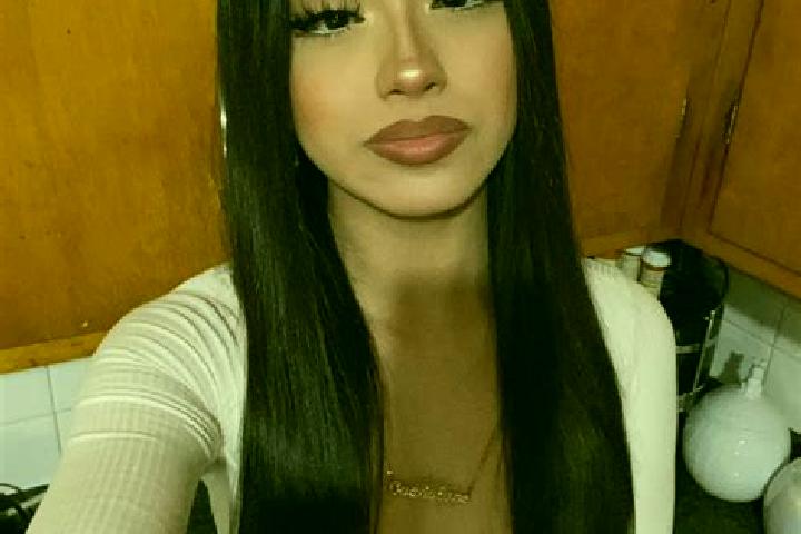 Lillian, 27, a black grey-eyed latina companion based in Cerro Libre. Offering OWO, CIM, Duos. Available for incall and outcall, overnight bookings available.