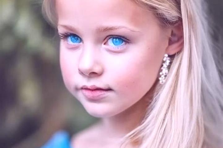 Lillian, 27, a blonde blue-eyed asian companion based in Tulillo de Arriba. Offering Fetish, Overnight, Travel Companion. Available for incall and outcall, d...