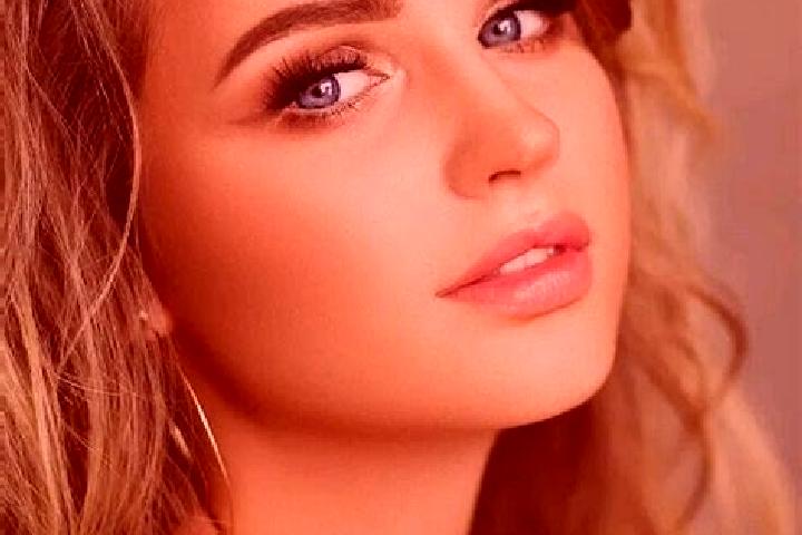 Lillian, 27, a dark blonde blue-eyed caribbean companion based in Pearisburg. Offering Party Girl, Couples. Available for incall and outcall, day and evening...