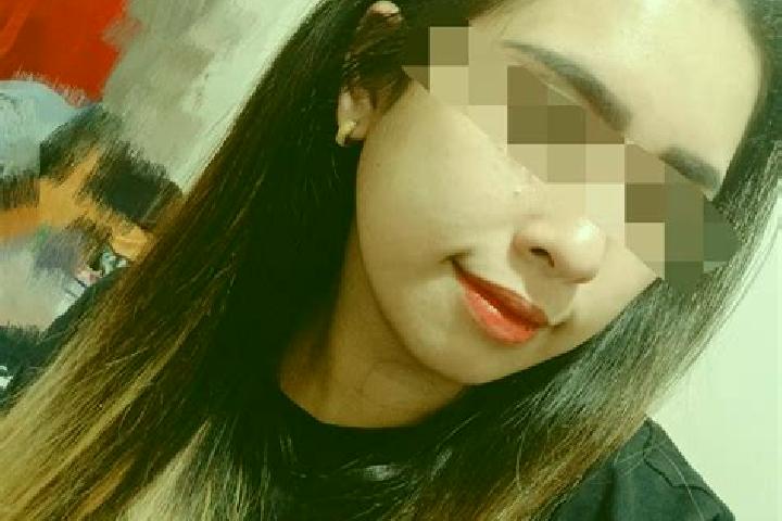 Lillian, 27, a red green-eyed caribbean companion based in Sangiano. Offering OWO, BDSM, Roleplay, Girlfriend Experience. Available for incall and outcall, d...