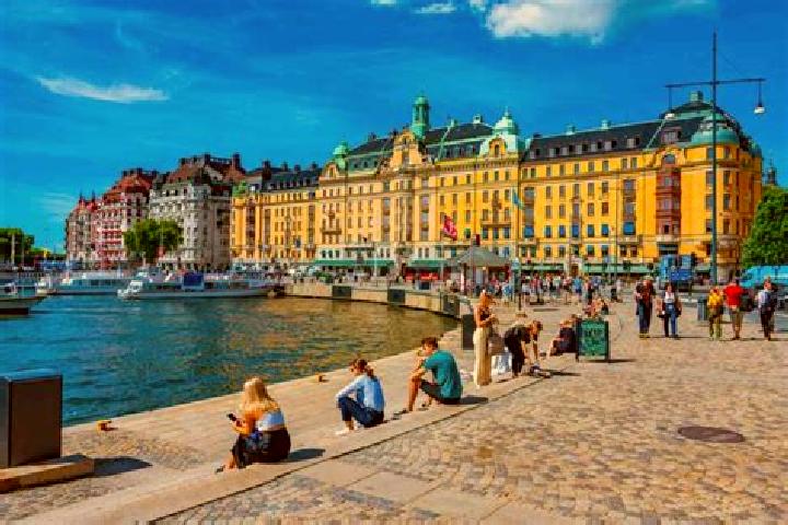 Lillian, 27 — Escort in Bua, Sweden