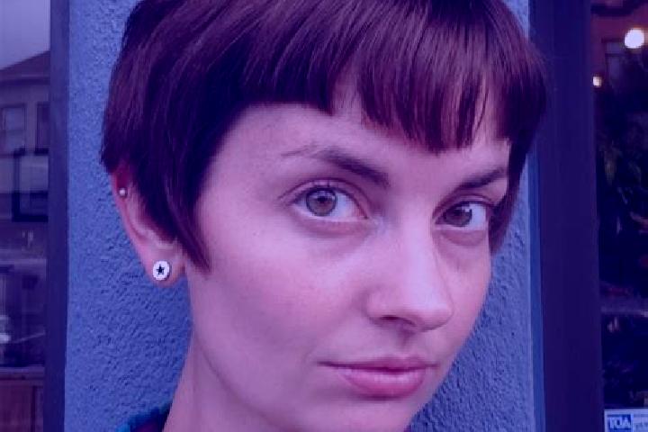 Lillian, 27 — Escort in Busu, Romania