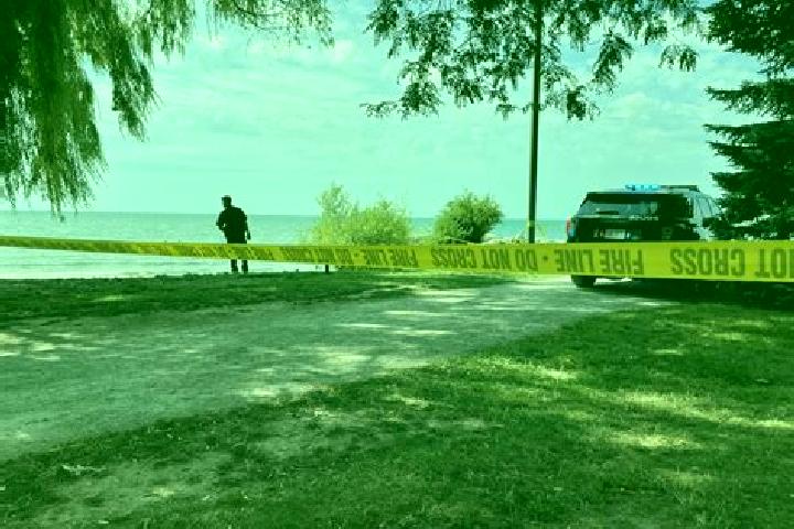 Lillian, 27 — Escort in Coronation Park, Canada